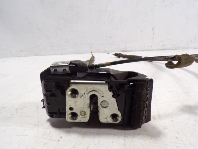 Recambio de cerradura puerta trasera izquierda para nissan qashqai (j11) 1.6 dci turbodiesel cat referencia OEM IAM 825014EA0A  