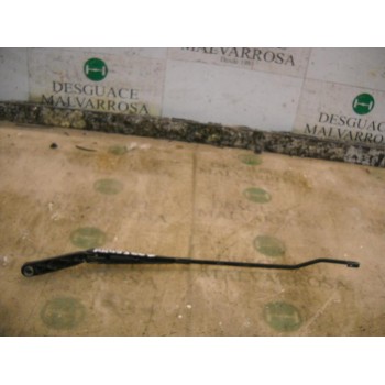 BRAZO LIMPIA DELANTERO DERECHO 