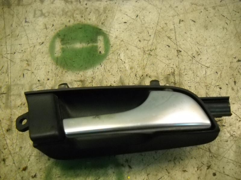 Recambio de maneta interior delantera derecha para audi a3 (8p) 2.0 tdi referencia OEM IAM 8P3837020A4PK  
