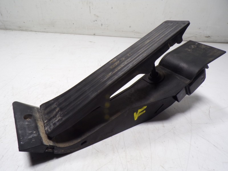 Recambio de potenciometro pedal para bmw serie 3 berlina (e90) 2.0 16v diesel cat referencia OEM IAM 35406889823 3542677264502 