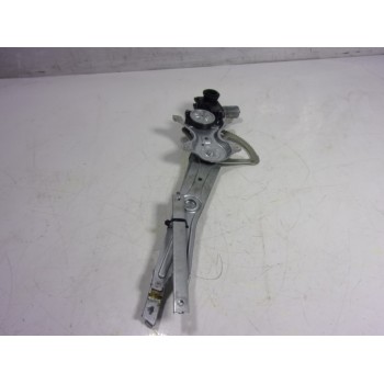 ELEVALUNAS DELANTERO DERECHO 69810F4010 85710F4010 AE0620203891