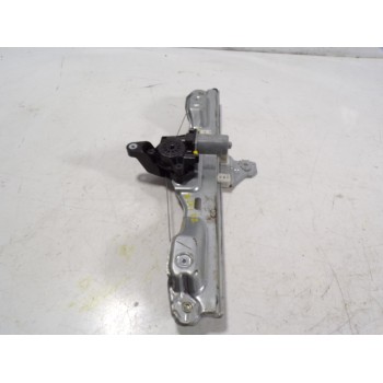 ELEVALUNAS TRASERO DERECHO 827004EA0A 827004EA0A02 