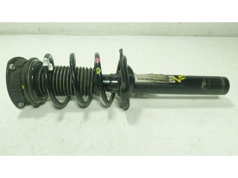 Recambio de amortiguador delantero izquierdo para seat leon sportstourer (kl8) xcellence referencia OEM IAM  5WA413031AA 