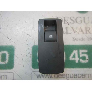 MANDO ELEVALUNAS TRASERO DERECHO 13301888 