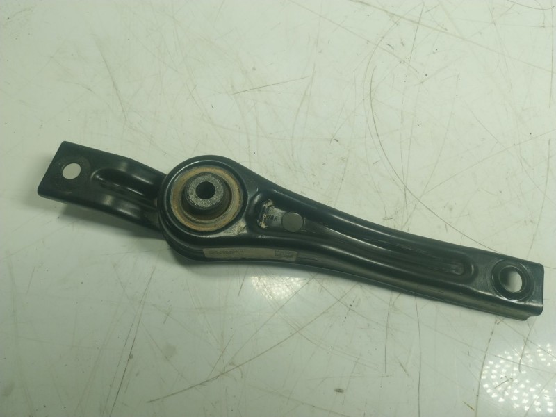 Recambio de soporte motor trasero para skoda karoq (nu7, nd7) 2.0 tdi referencia OEM IAM 5Q0199855N 5Q0199855N 