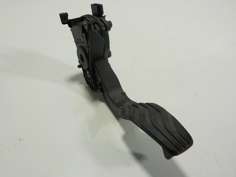 Recambio de potenciometro pedal para dacia duster ii 1.5 dci diesel fap cat referencia OEM IAM 180108467R 180108467R 6PV01290203