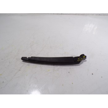 BRAZO LIMPIA TRASERO 988151P000 