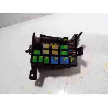 CAJA RELES / FUSIBLES 913041P899 913041P899 