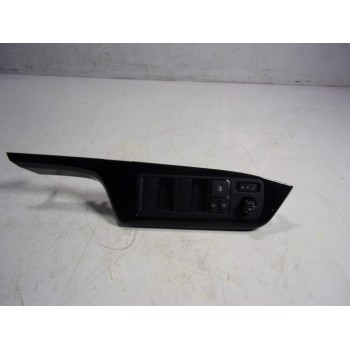 MANDO ELEVALUNAS DELANTERO IZQUIERDO 84040F4090 84040F4090 4820B13