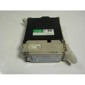 CAJA RELES / FUSIBLES 8922148520 8273048A20