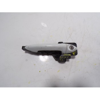 MANETA EXTERIOR DELANTERA IZQUIERDA 826511P050 