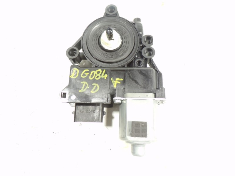 Recambio de motor elevalunas delantero derecho para kia xceed 1.4 tgdi cat referencia OEM IAM 82460J7010 82460J010 