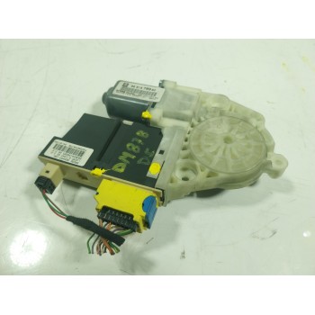 MOTOR ELEVALUNAS DELANTERO DERECHO 