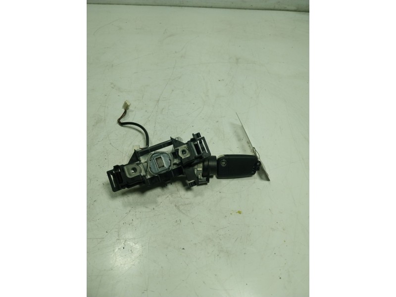 Recambio de antirrobo para skoda superb (3v3) 2.0 tdi referencia OEM IAM  5Q0905885 