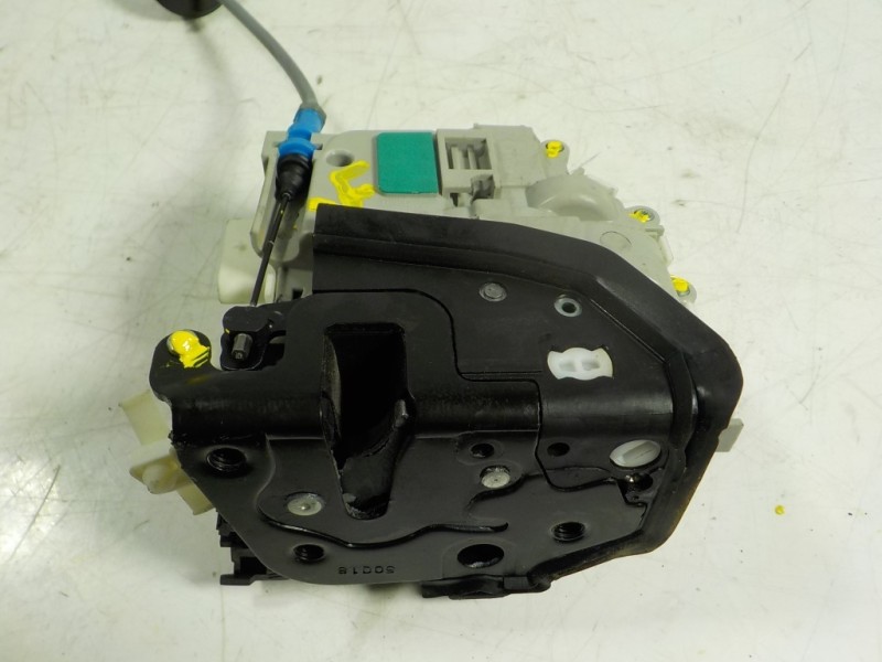 Recambio de cerradura puerta delantera derecha para audi a3 sportback (8vf) 1.0 tfsi referencia OEM IAM 8X1837016C 8X1837016C 