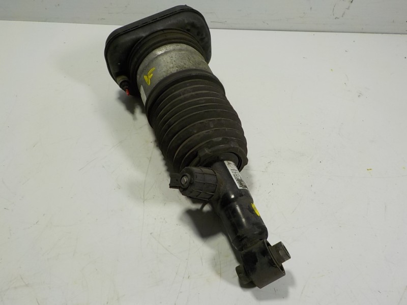 Recambio de amortiguador trasero izquierdo para bmw serie x5 (g05) xdrive 30d referencia OEM IAM 37106869037 78315615 