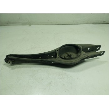 BRAZO SUSPENSION SUPERIOR TRASERO DERECHO 