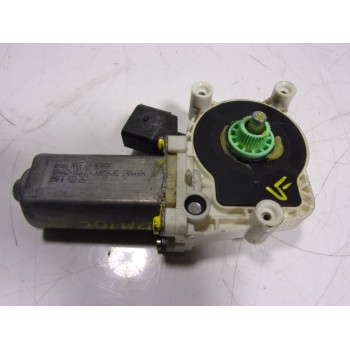 MOTOR ELEVALUNAS DELANTERO IZQUIERDO 67626981141 994442102 