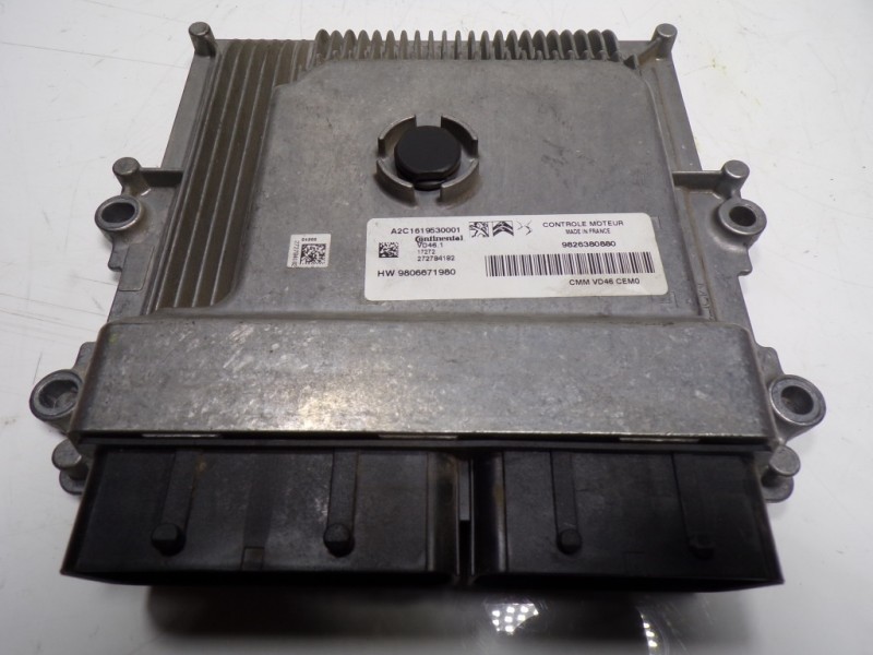 Recambio de centralita motor uce para peugeot 5008 1.2 12v e-thp referencia OEM IAM 1617346480 9806671980 