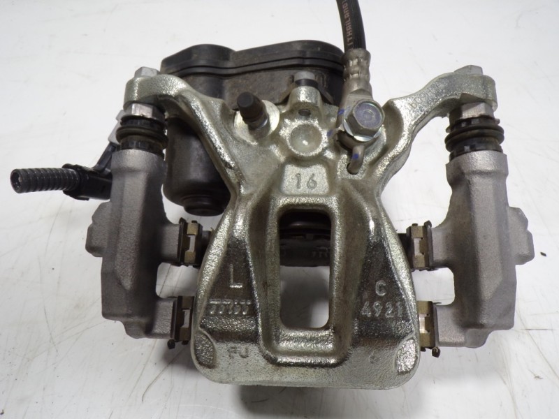 Recambio de pinza freno trasera izquierda para toyota c-hr 132 kw referencia OEM IAM 47850F4030  