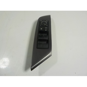 MANDO ELEVALUNAS DELANTERO IZQUIERDO 8404048170 8404048170 515465