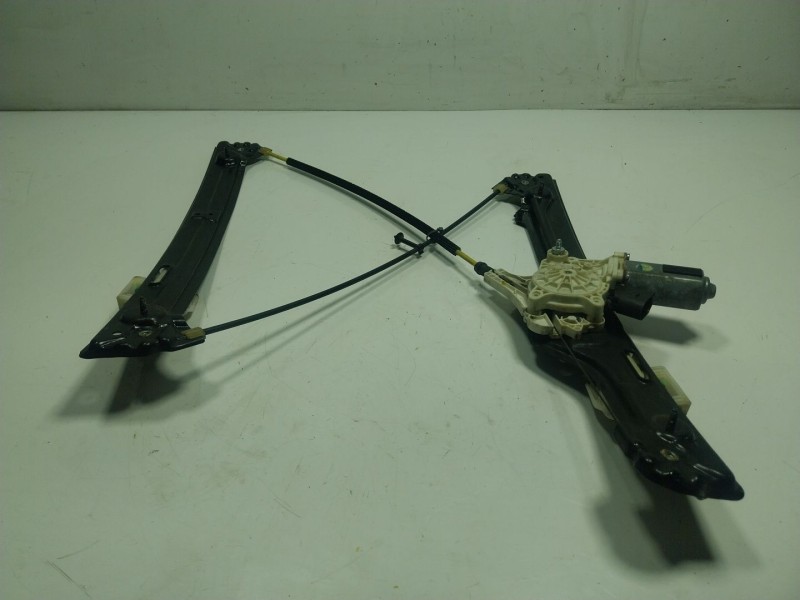 Recambio de elevalunas delantero izquierdo para bmw x6 (e71, e72) xdrive 40 d referencia OEM IAM 51337197301 7267653 67627267691