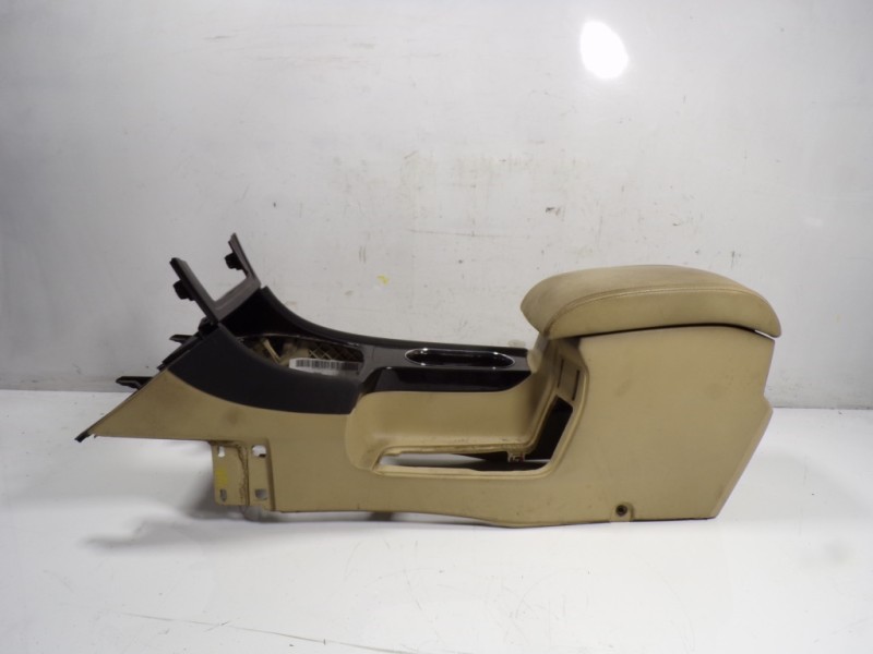 Recambio de apoyabrazos central para ford mondeo ber. (ca2) 2.0 tdci cat referencia OEM IAM 1686367 7S71A045A20AEW 