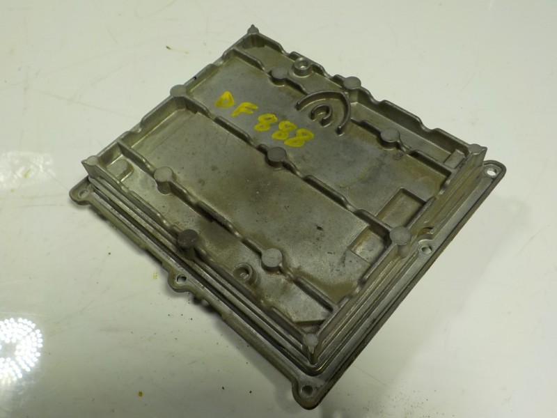 Recambio de centralita motor uce para smart coupe 0.6 turbo cat referencia OEM IAM   