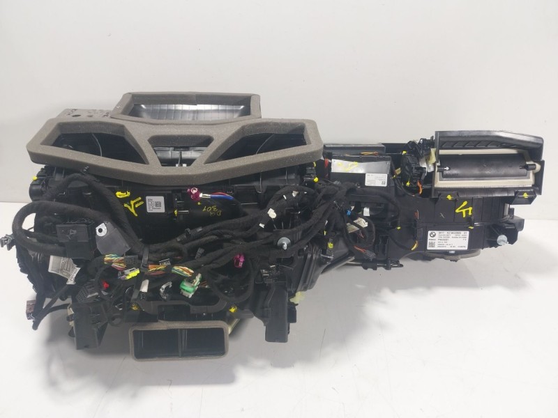 Recambio de calefaccion entera normal para bmw 8 coupé (g15, f92) 840 i xdrive referencia OEM IAM 64116836881 5A328B8 