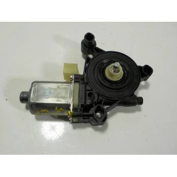 MOTOR ELEVALUNAS DELANTERO IZQUIERDO 5Q0959801C 5Q0959801C 