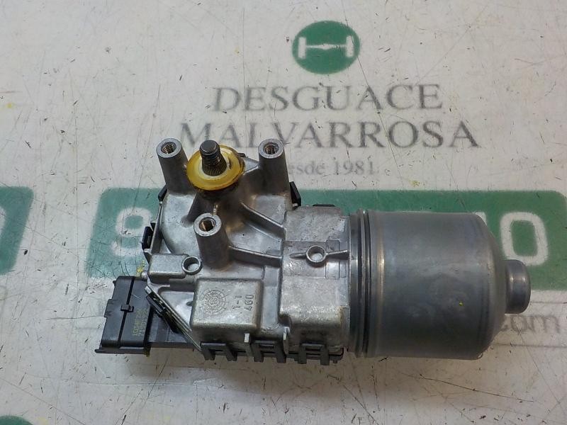 Recambio de motor limpia delantero para dacia duster basis 4x2 referencia OEM IAM 8200619512 0390241544 0390241544