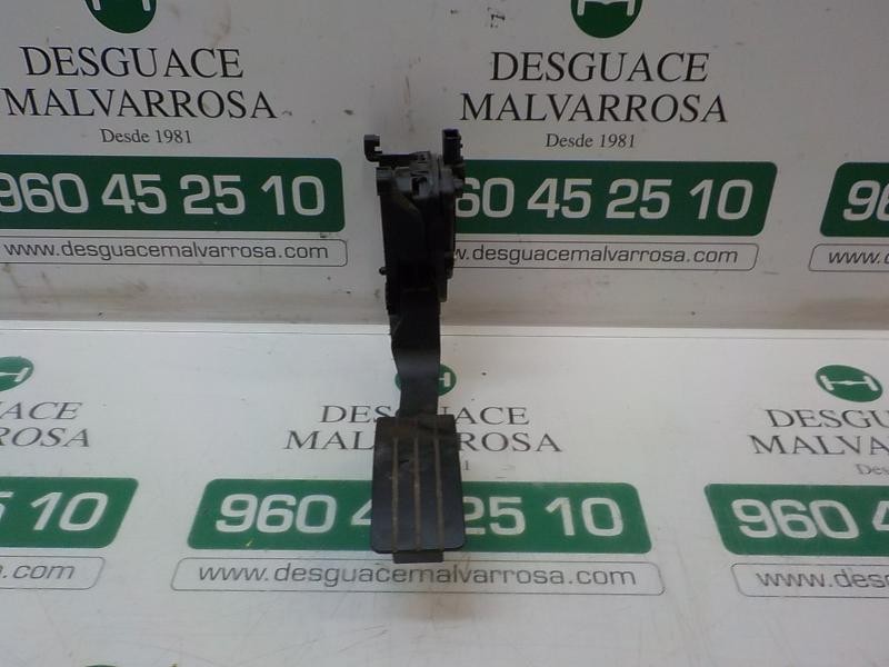 Recambio de potenciometro pedal para dacia duster basis 4x2 referencia OEM IAM 180026342R 180022703R 