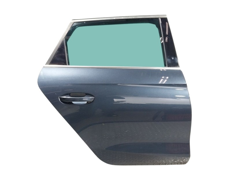 Recambio de puerta trasera derecha para seat leon sportstourer (kl8) xcellence referencia OEM IAM   