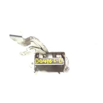 CERRADURA PUERTA LATERAL DERECHA 825027108R 