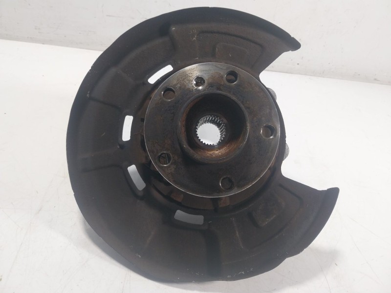 Recambio de mangueta trasera izquierda para bmw x6 (e71, e72) xdrive 40 d referencia OEM IAM 33326879101  