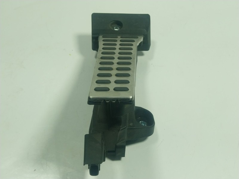 Recambio de potenciometro pedal para kia sorento iii (um) 2.2 crdi 4wd referencia OEM IAM 32700C5130  