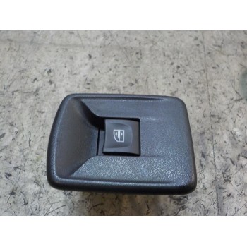 MANDO ELEVALUNAS TRASERO DERECHO 254217475R 