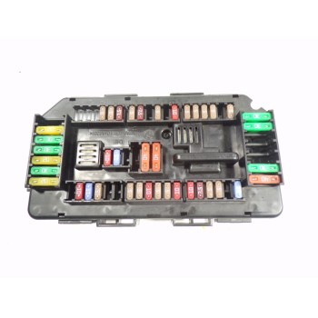 CAJA RELES / FUSIBLES 61149224866 6114933787902 