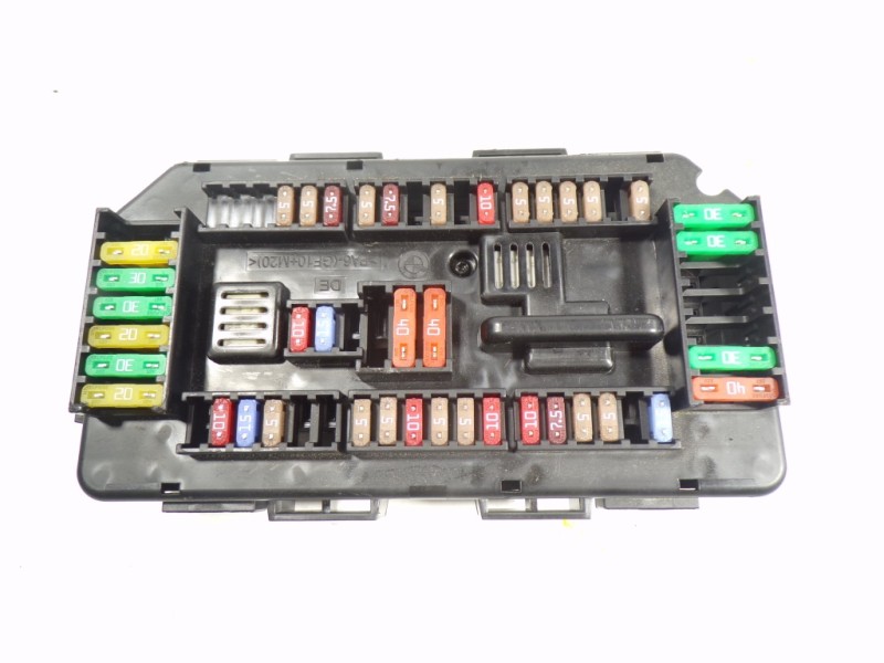 Recambio de caja reles / fusibles para bmw serie 3 lim. (f30) 2.0 16v diesel referencia OEM IAM 61149224866 6114933787902 