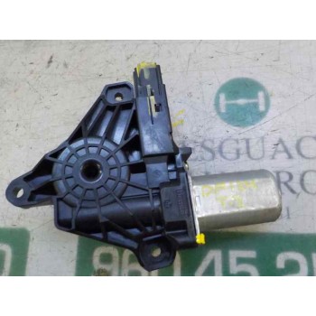 MOTOR ELEVALUNAS TRASERO IZQUIERDO 31378400 C17544100 C17544100