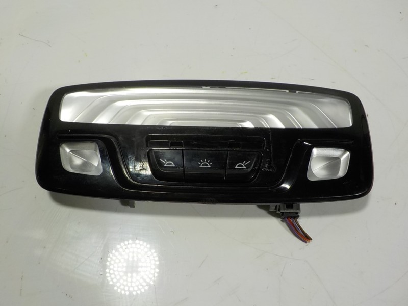 Recambio de piloto interior para bmw serie x5 (g05) xdrive 30d referencia OEM IAM 63319490425 949042702 