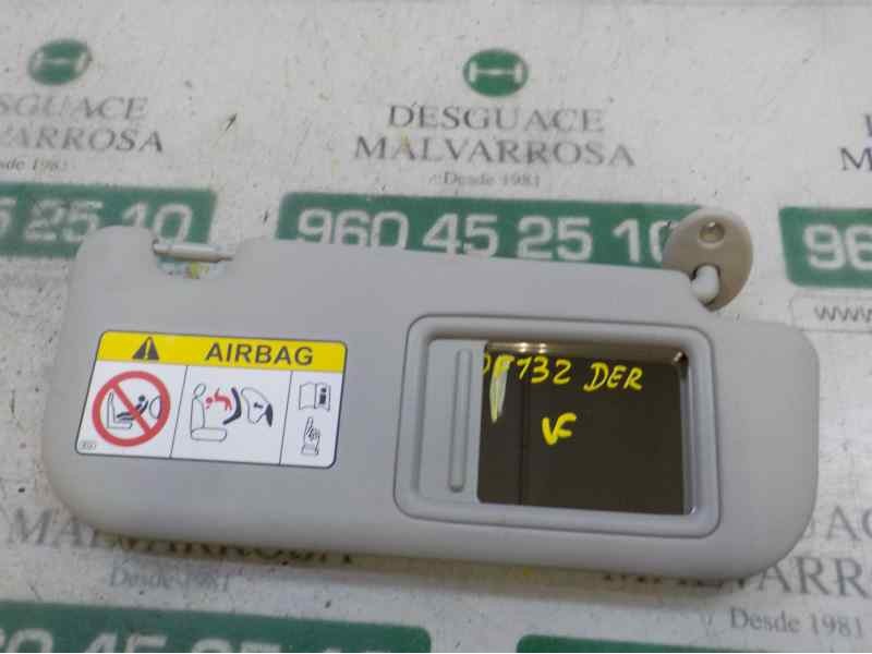 Recambio de parasol derecho para toyota rav4 hybrid fwd referencia OEM IAM 7431042681B0  