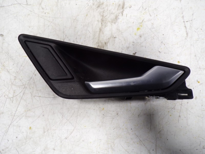 Recambio de maneta interior delantera derecha para audi q2 (gab) 30 tfsi advanced referencia OEM IAM 81A837020B4PK 81A837020B 18
