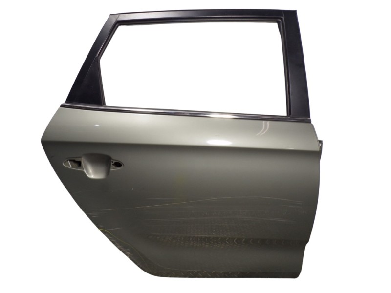 Recambio de puerta trasera derecha para kia carens ( ) 1.7 crdi cat referencia OEM IAM 77004A4000  