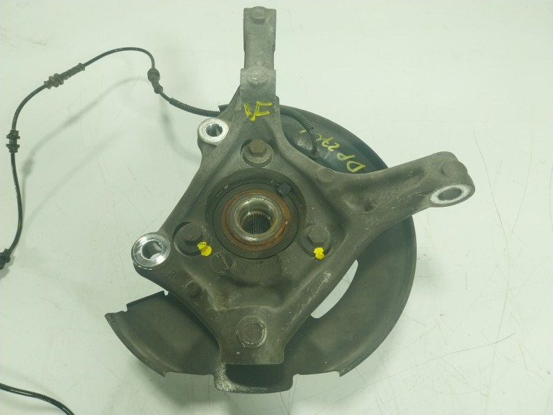 Recambio de mangueta delantera derecha para opel astra k (b16) 1.0 turbo (68) referencia OEM IAM 39030300  