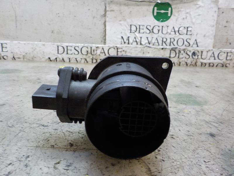 Recambio de caudalimetro para volkswagen golf v berlina (1k1) 1.9 tdi referencia OEM IAM 038906461B  