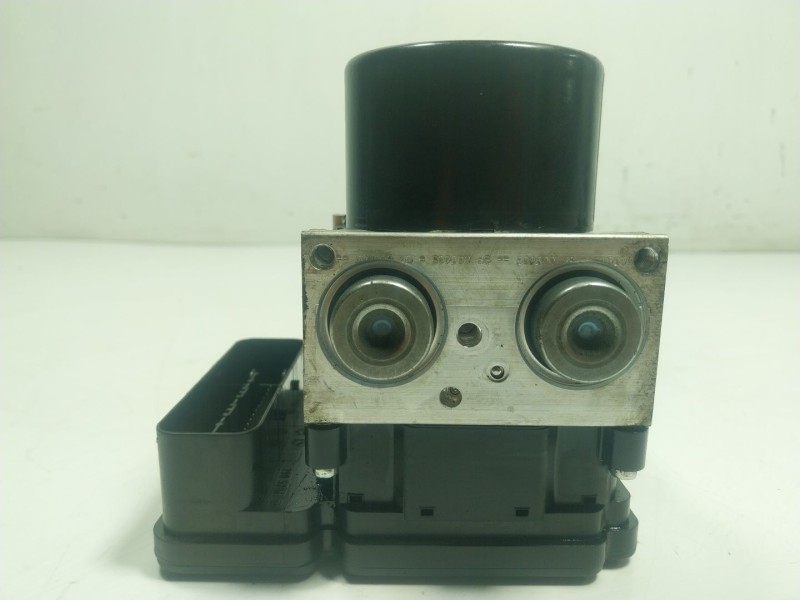 Recambio de abs para volvo v60 ii (225) b4 mild-hybrid referencia OEM IAM 31400546 P31317450 