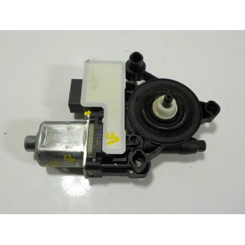 MOTOR ELEVALUNAS TRASERO IZQUIERDO 5Q0959407D 5Q0959407D 