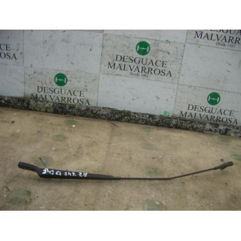 BRAZO LIMPIA DELANTERO DERECHO 