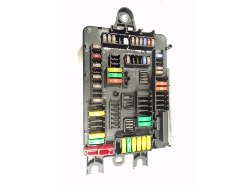 Recambio de caja reles / fusibles para bmw serie 3 lim. (f30) 2.0 16v diesel referencia OEM IAM 61149259466 61149337881 